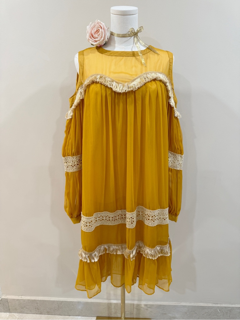 Nasty Gal Mustard Yellow Cold Shoulder Lace Fringe Dress Boho Cottagecore Size 8